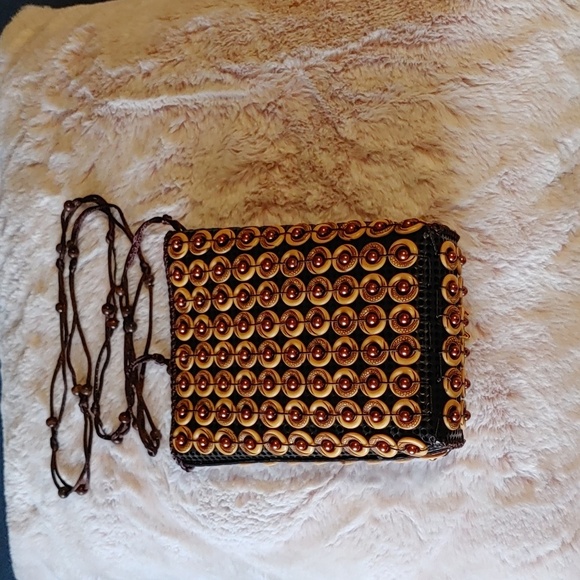 ISLAND CROSSBODY BAG - Picture 3 of 12